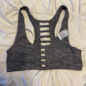 NWT VS sports bra